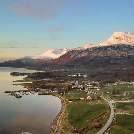 Nybygget Arkitekt Tegnet Snohetta I Vakker Вилла *