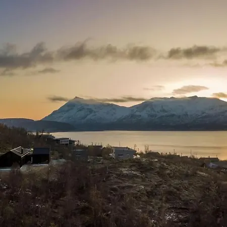 Вилла Nybygget Arkitekt Tegnet Snohetta I Vakker Sand (Troms og Finnmark)