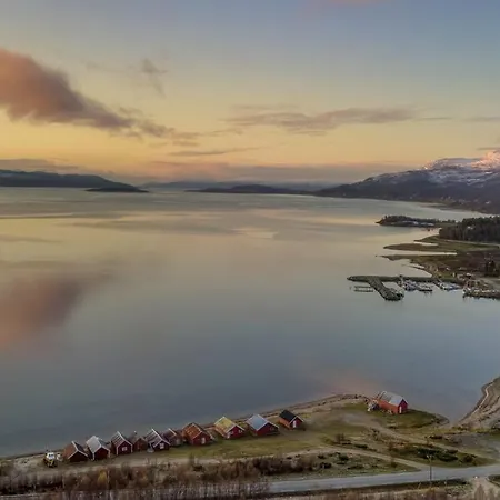 Nybygget Arkitekt Tegnet Snohetta I Vakker Вилла Sand (Troms og Finnmark)